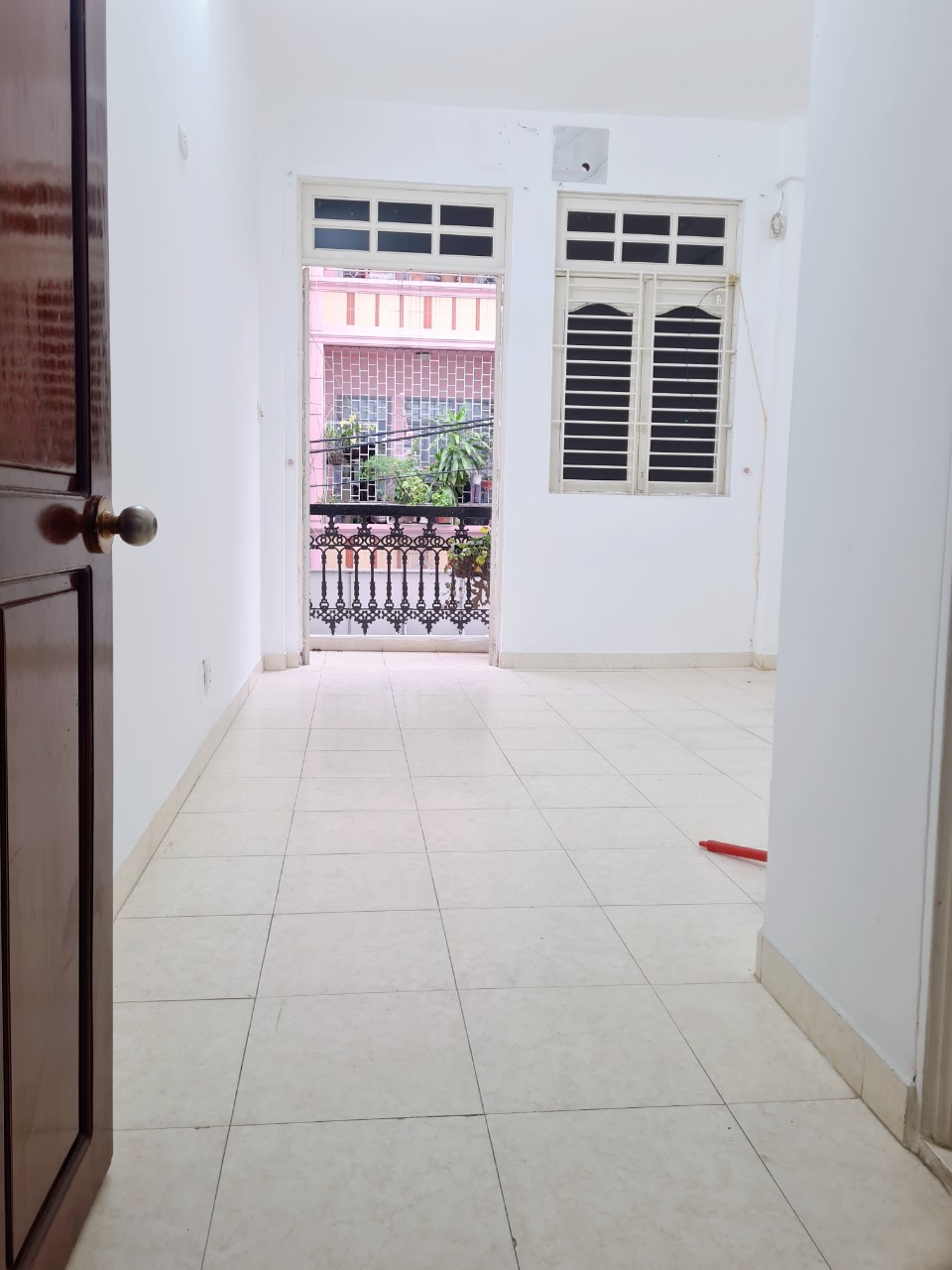 Cho thuê nhà nguyên căn MT đường Cô Bắc, Phường 2, Quận Phú Nhuận.